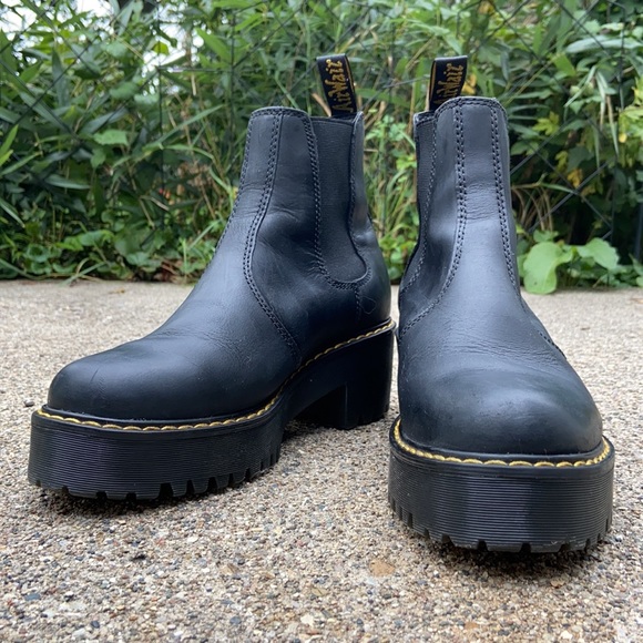Dr.Marten’s Rometty Platform Chelsea Boot ( 8 US - RUN LARGE! close to EU 41 ) - Picture 5 of 7